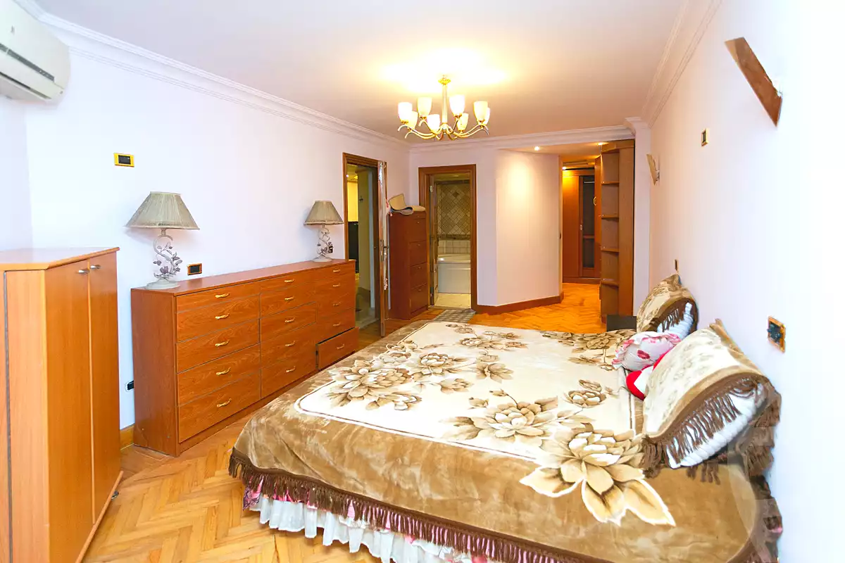 https://aqarmap.com.eg/ar/listing/7071624-for-sale-alexandria-smouha-albert-al-awal-st