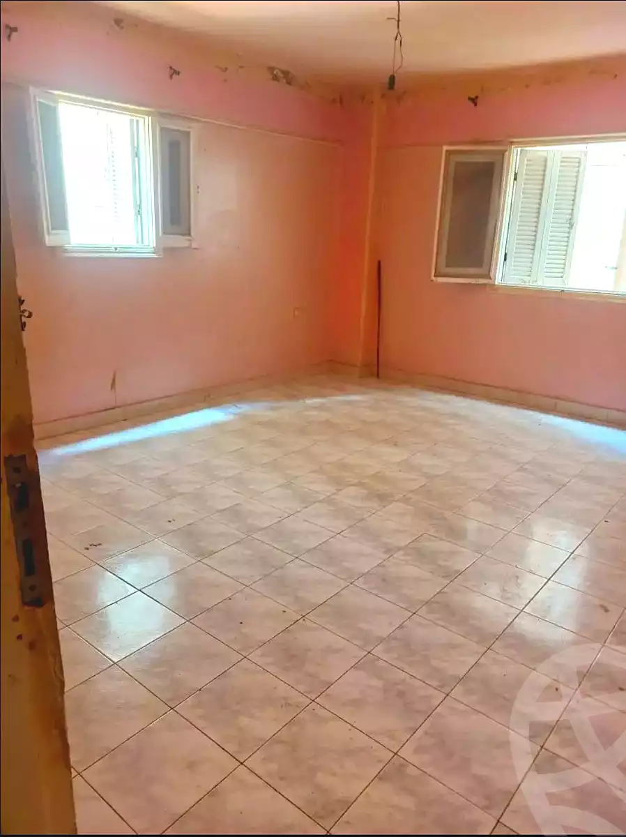https://aqarmap.com.eg/ar/listing/7071708-for-sale-alexandria-al-agamy-lbytsh-shahr-al-assal-st