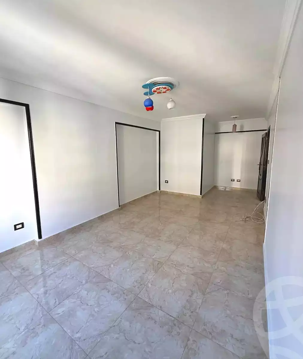 https://aqarmap.com.eg/ar/listing/7071702-for-sale-alexandria-el-mandara-shr-jml-bd-lnsr