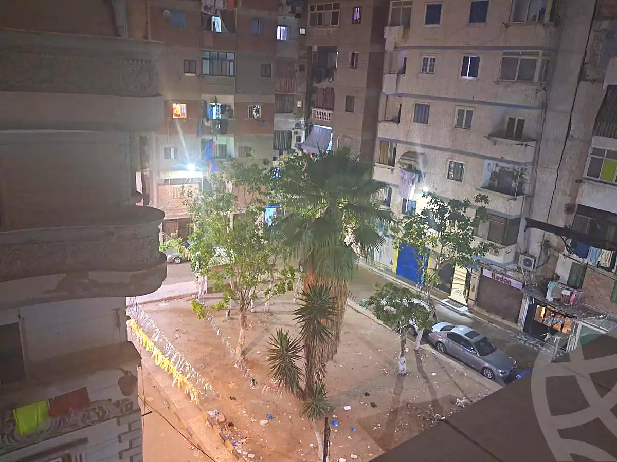 https://aqarmap.com.eg/en/listing/7072018-for-sale-alexandria-bahray-el-anfoshy-sidi-kazman-st