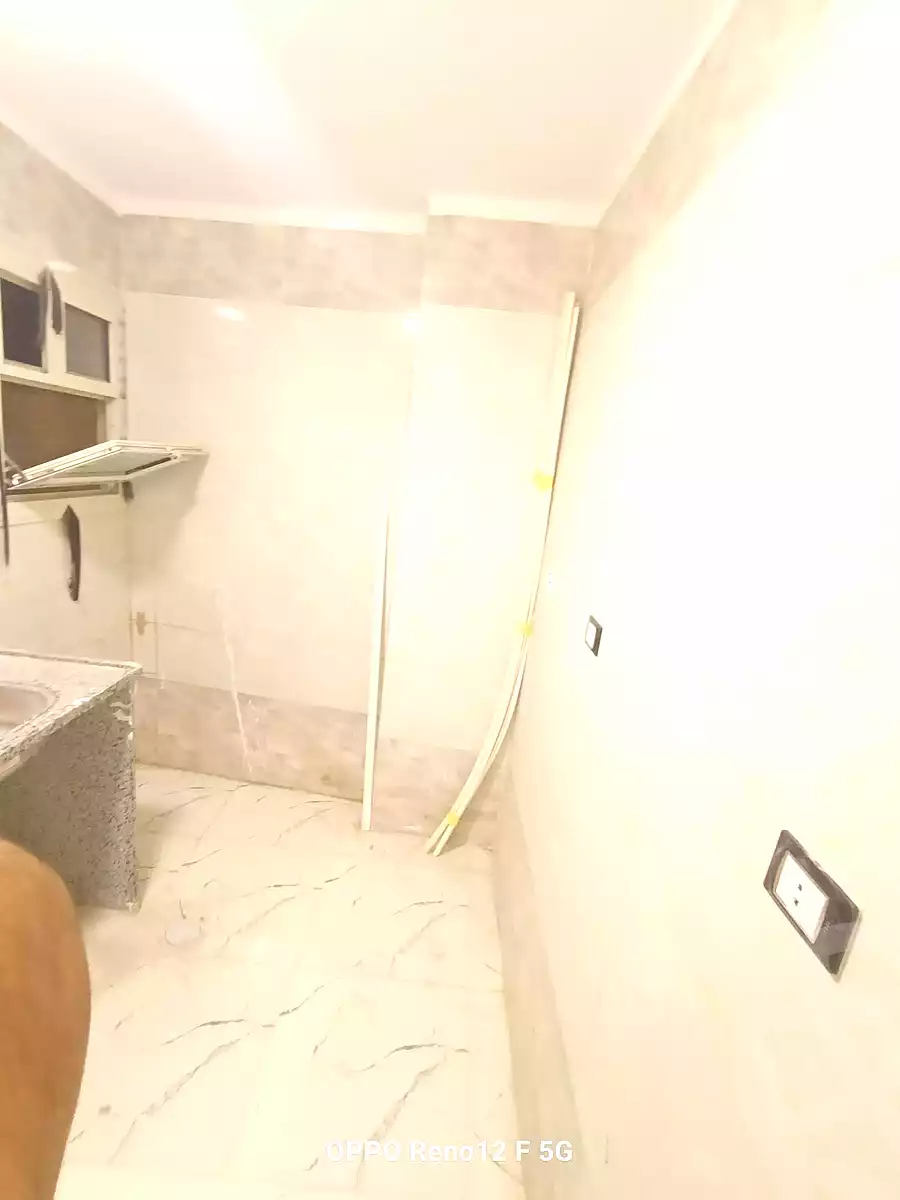 https://aqarmap.com.eg/en/listing/7072084-for-sale-cairo-elnozha-Streettt-27