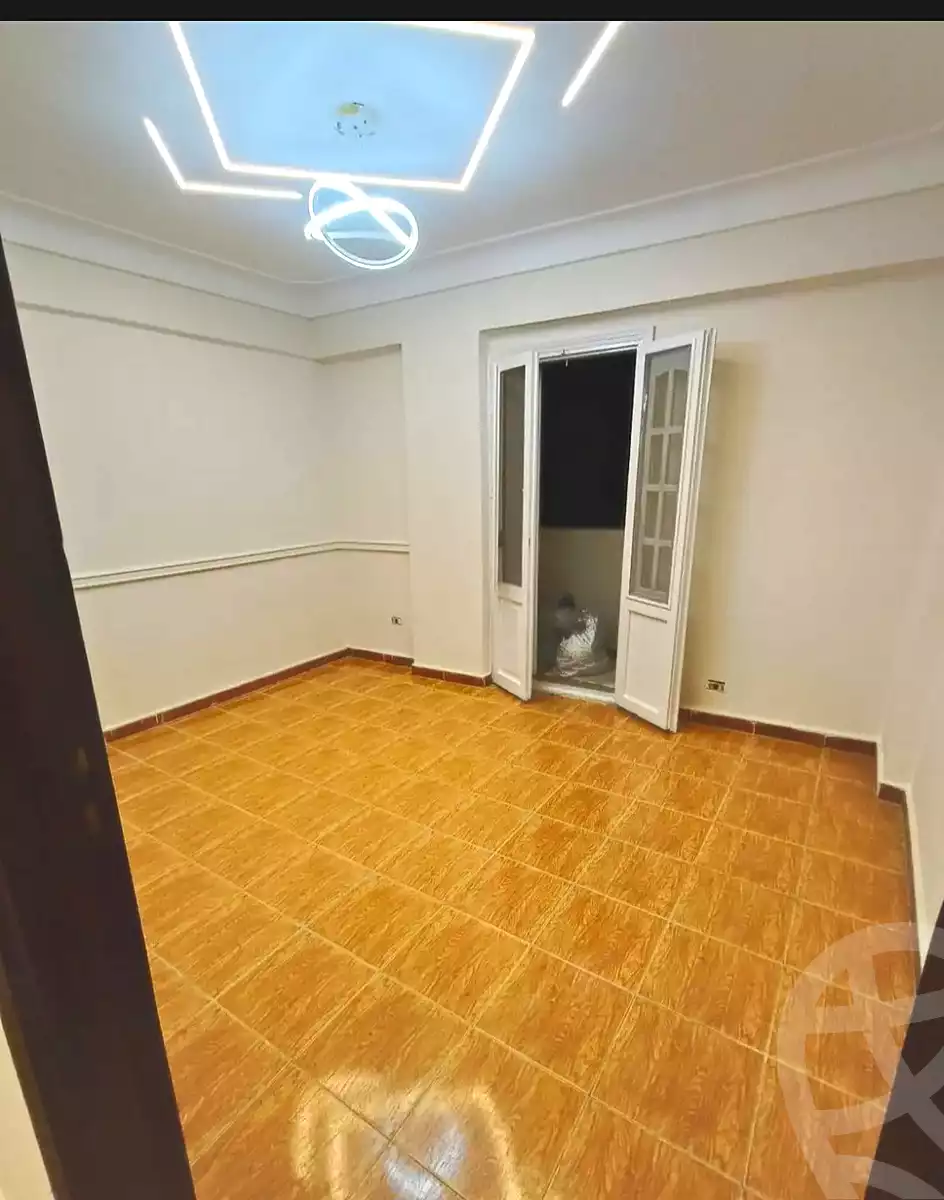 https://aqarmap.com.eg/ar/listing/7072142-for-sale-alexandria-lsywf-el-falki-street-16-el-eslah