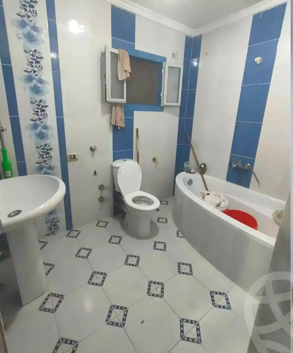 https://aqarmap.com.eg/ar/listing/7072147-for-sale-alexandria-lsywf-el-falki