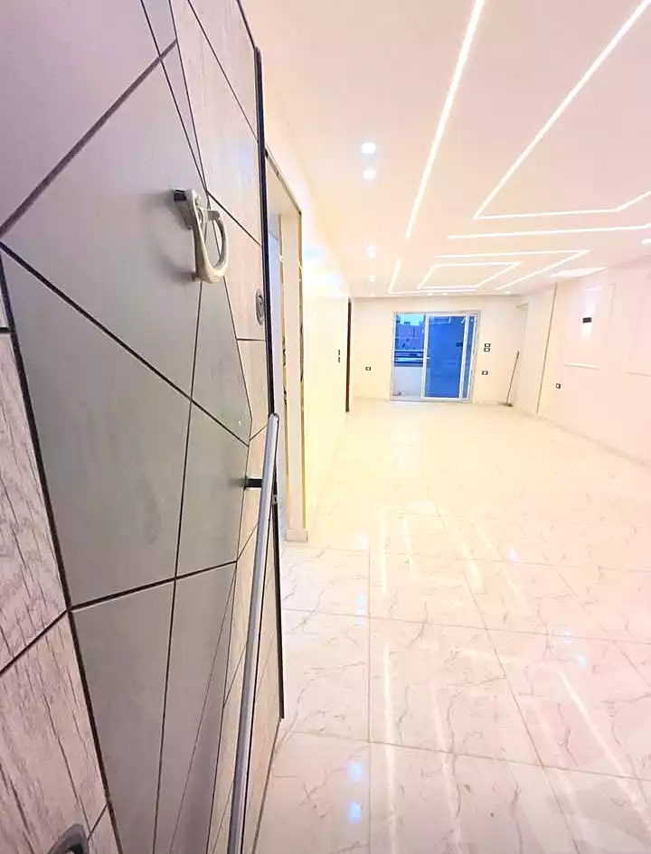 https://aqarmap.com.eg/ar/listing/7072160-for-sale-cairo-nozha-2-gesr-el-suez-st