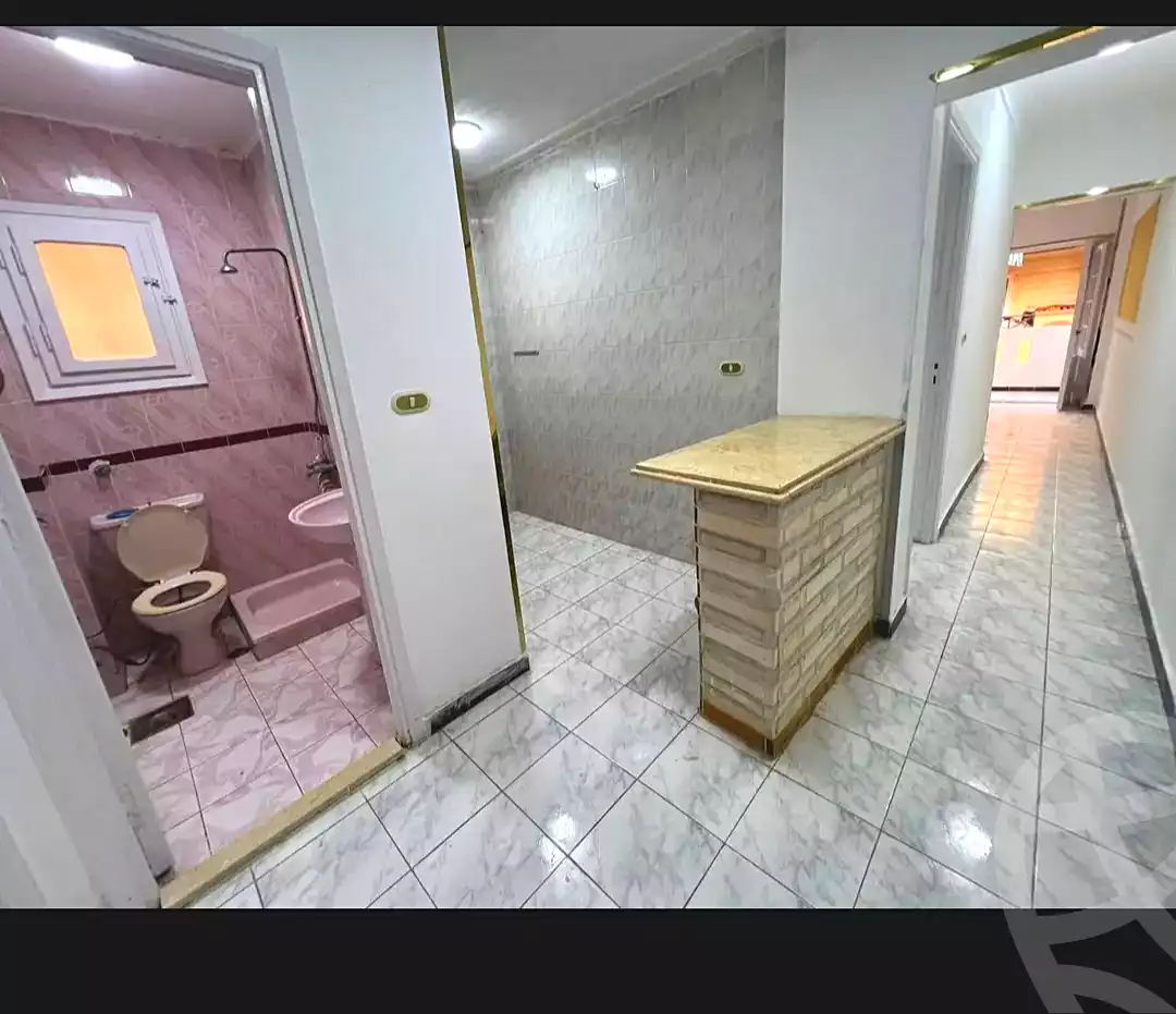 https://aqarmap.com.eg/ar/listing/7072192-for-sale-alexandria-al-agamy-shataa-el-nakheel