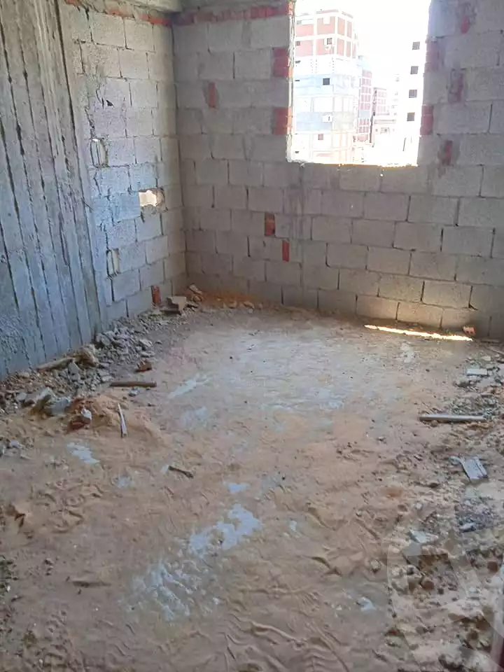 https://aqarmap.com.eg/ar/listing/7072255-for-sale-alexandria-new-miami-compounds-new-miami-doctors-city