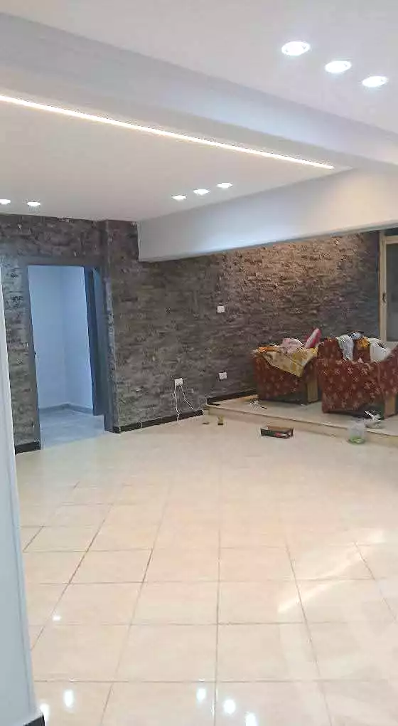 https://aqarmap.com.eg/ar/listing/7072266-for-sale-cairo-shoubra-jzyr-bdrn-al-masara-st