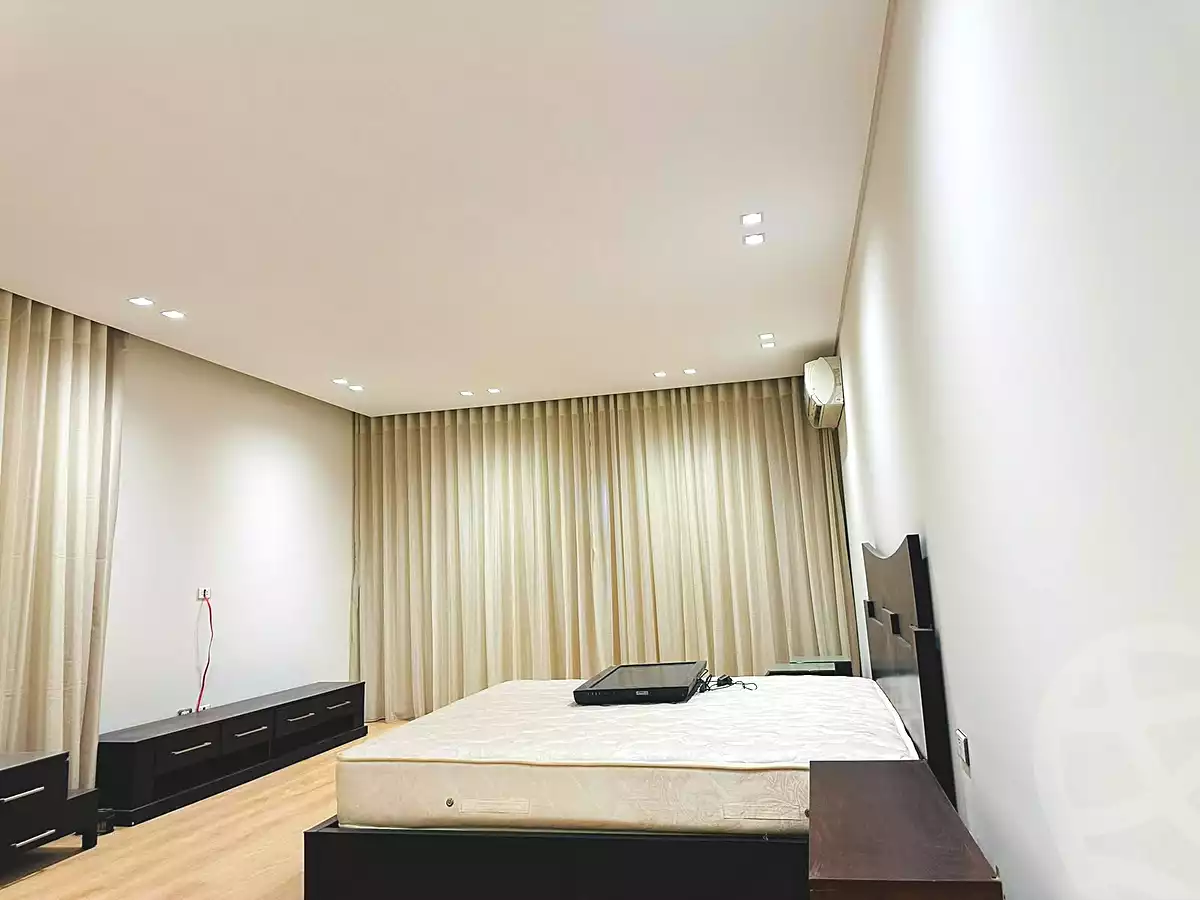 https://aqarmap.com.eg/en/listing/7072385-for-rent-cairo-new-cairo-compounds-byljyw