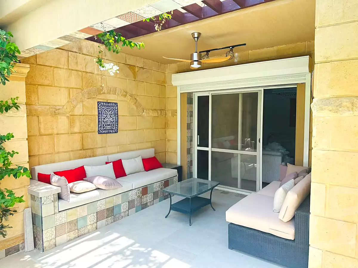 https://aqarmap.com.eg/en/listing/7072385-for-rent-cairo-new-cairo-compounds-byljyw