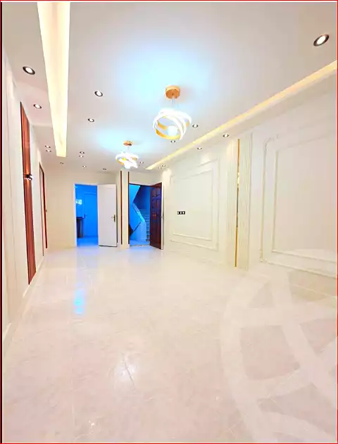 https://aqarmap.com.eg/ar/listing/7072464-for-sale-alexandria-al-agamy-shataa-el-nakheel