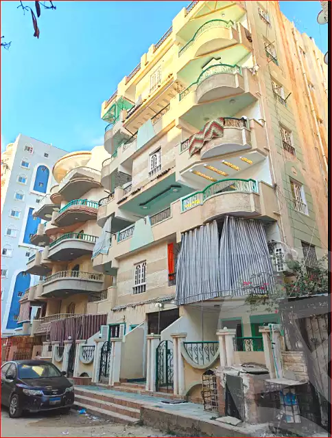 https://aqarmap.com.eg/ar/listing/7072492-for-sale-alexandria-al-agamy-shataa-el-nakheel