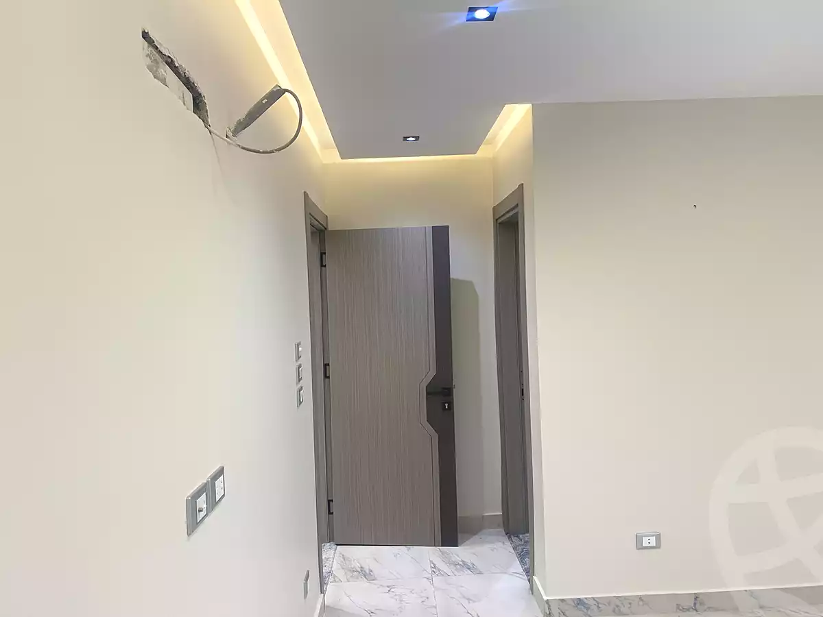 https://aqarmap.com.eg/ar/listing/7072551-for-rent-cairo-new-cairo-compounds-hyde-park-park-corner-hyde-park