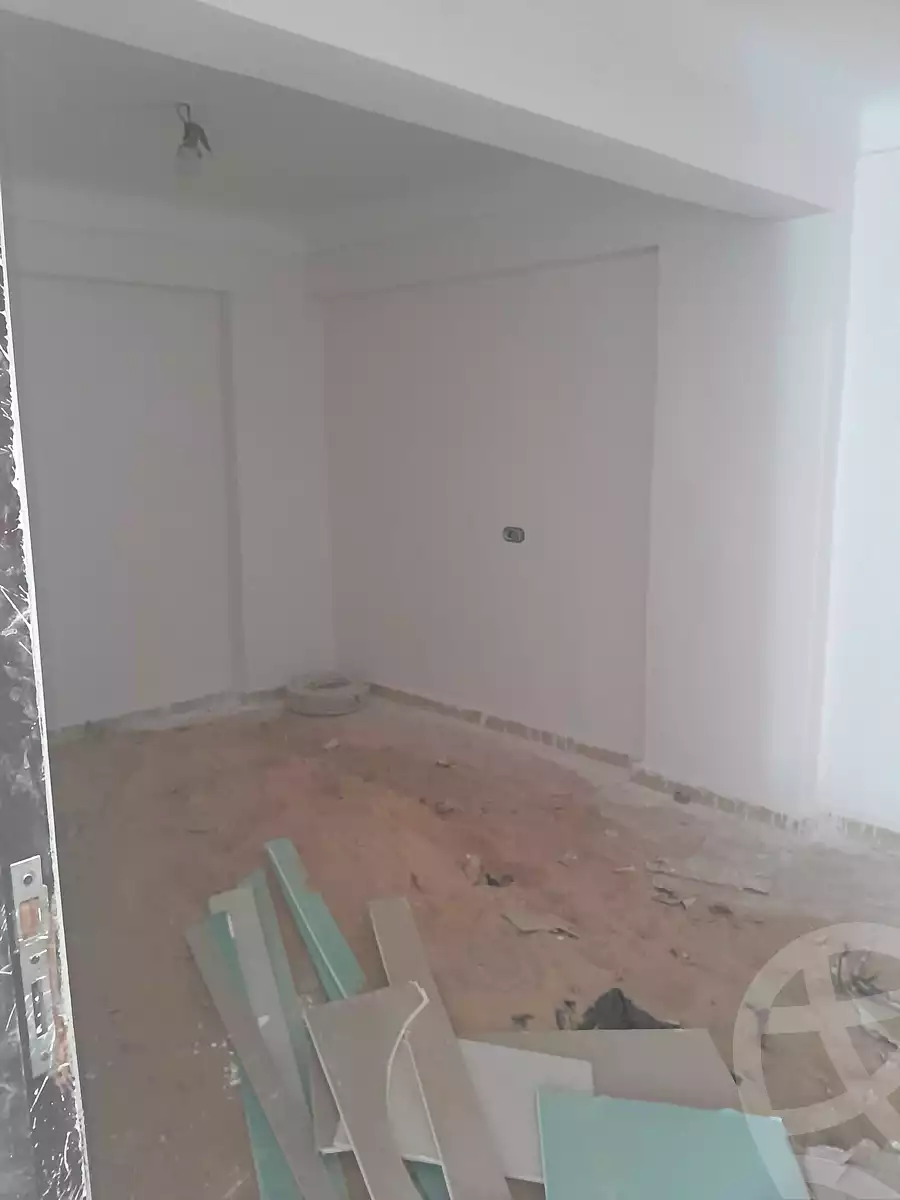 https://aqarmap.com.eg/ar/listing/7072775-for-sale-alexandria-al-agamy-el-hanouvel-el-salam-st