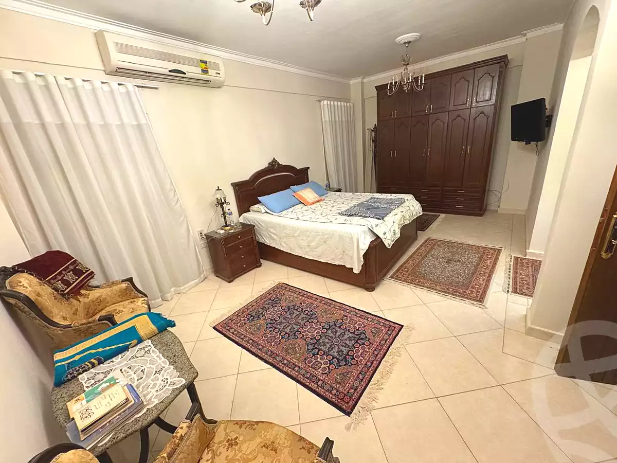 https://aqarmap.com.eg/ar/listing/7072861-for-rent-cairo-new-cairo-south-investors-al-gezira-st