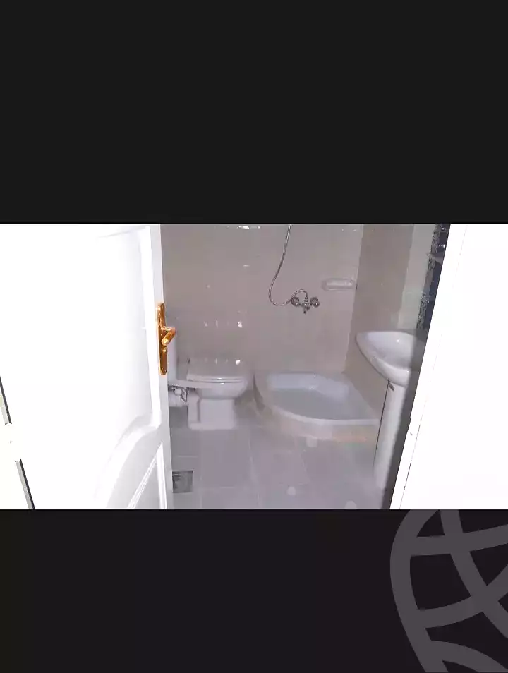 https://aqarmap.com.eg/ar/listing/7072858-for-sale-alexandria-al-agamy-lbytsh-shahr-al-assal-st