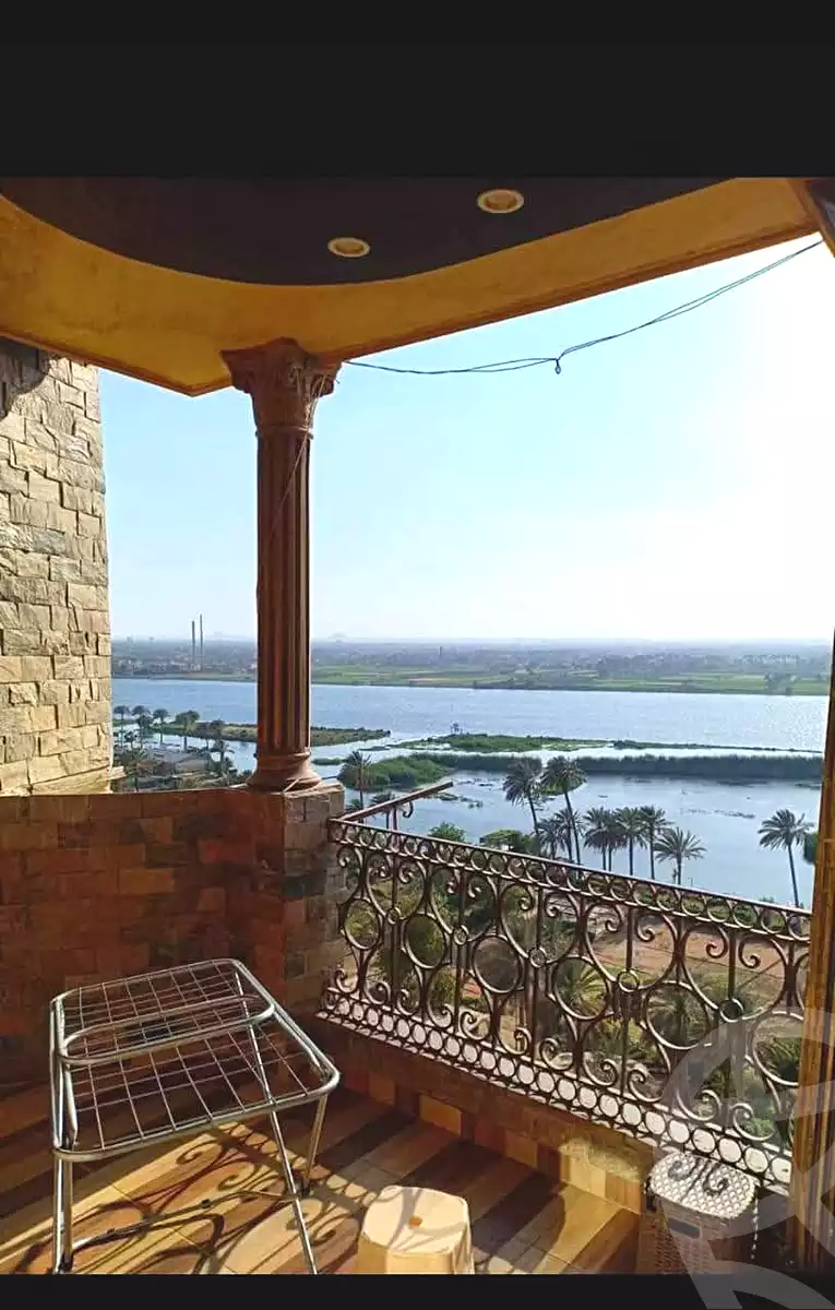 https://aqarmap.com.eg/ar/listing/7072975-for-sale-cairo-helwan-hadayek-helwan-nile-corniche-st