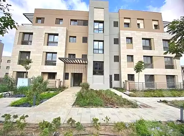 https://aqarmap.com.eg/ar/listing/7073049-for-sale-cairo-new-cairo-compounds-district-5-the-plateau-district-5