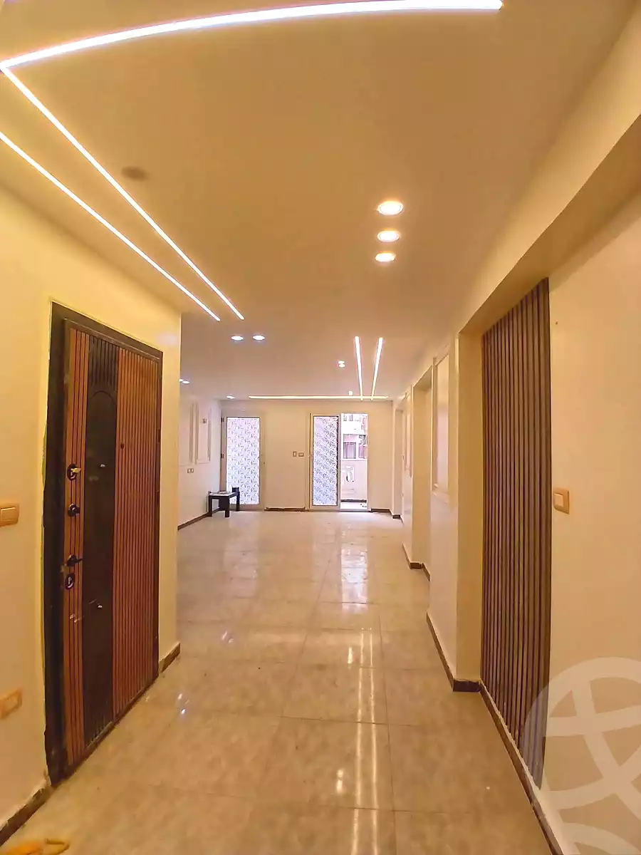 https://aqarmap.com.eg/ar/listing/7073211-for-sale-alexandria-al-agamy-lbytsh-bianchiii