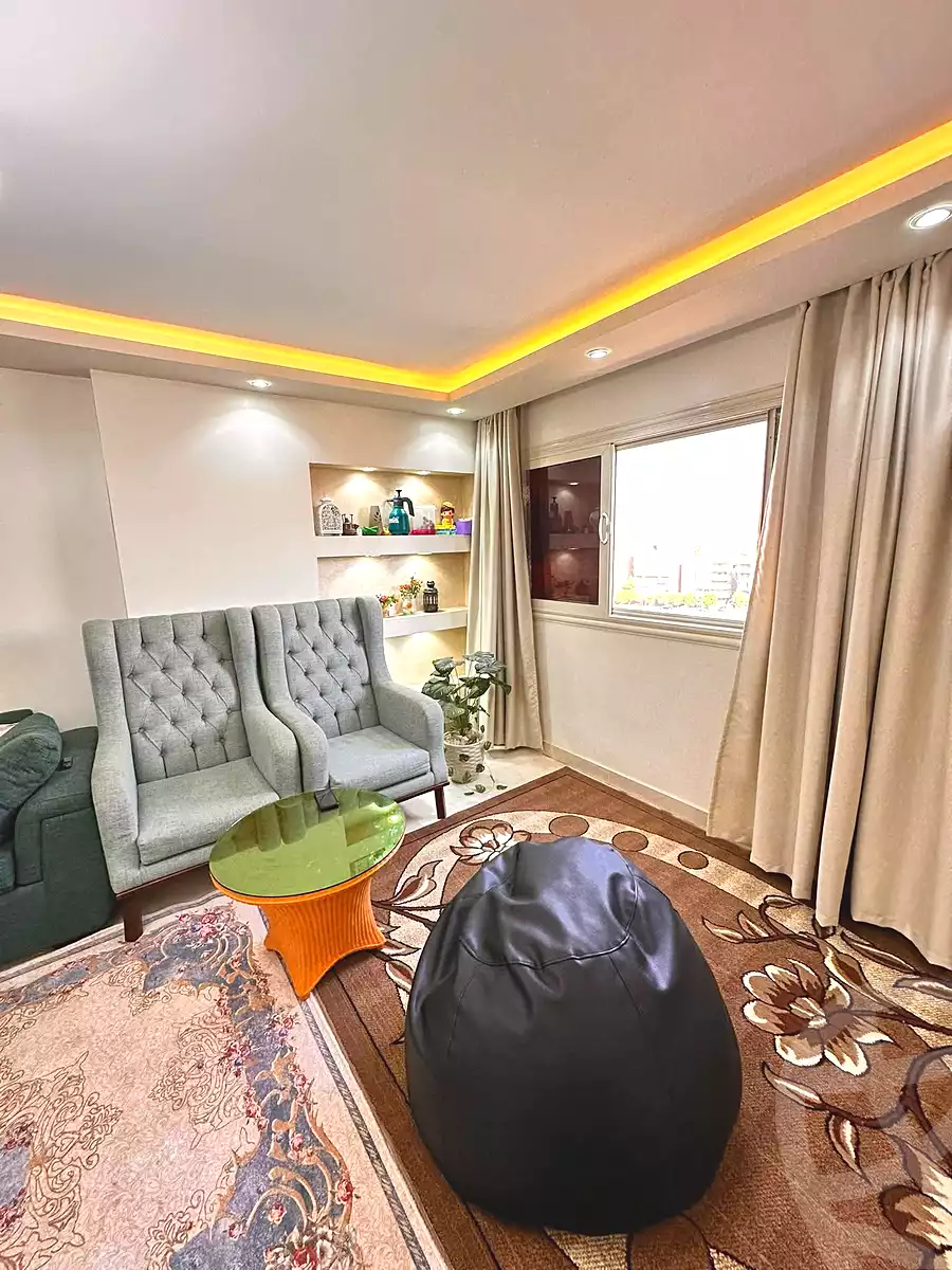 https://aqarmap.com.eg/ar/listing/7073385-for-sale-cairo-ain-shams