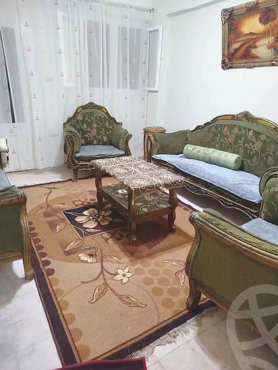 https://aqarmap.com.eg/ar/listing/7073516-for-sale-alexandria-al-agamy-el-hanouvel-el-kholafaa-el-rashdeen-st