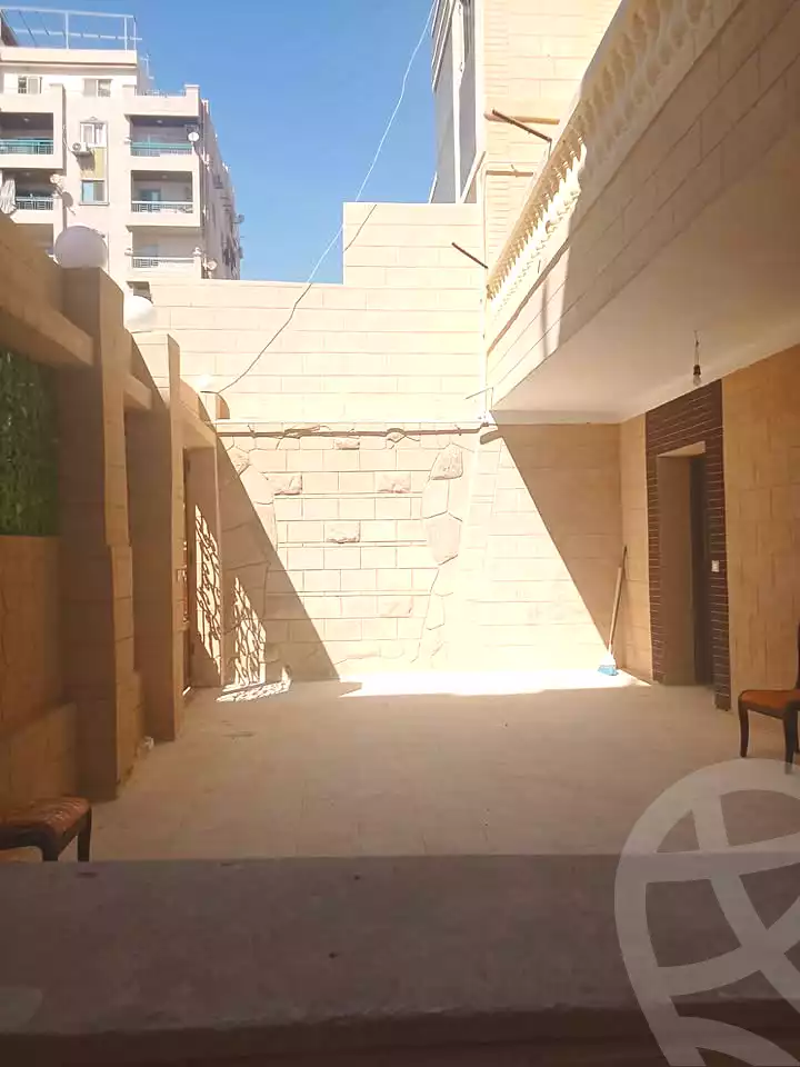 https://aqarmap.com.eg/ar/listing/7073699-for-sale-alexandria-al-agamy-lbytsh-shahr-al-assal-st