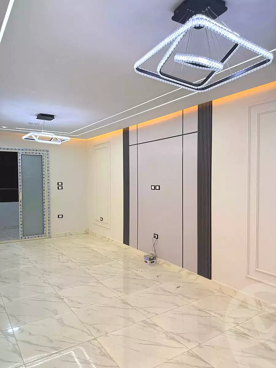 https://aqarmap.com.eg/ar/listing/7073811-for-sale-cairo-elnozha-Streettt-27