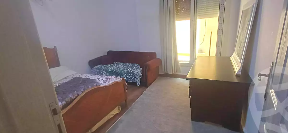 https://aqarmap.com.eg/ar/listing/7073901-for-rent-cairo-new-cairo-el-narges-el-narges-2-pilot-halawany-st