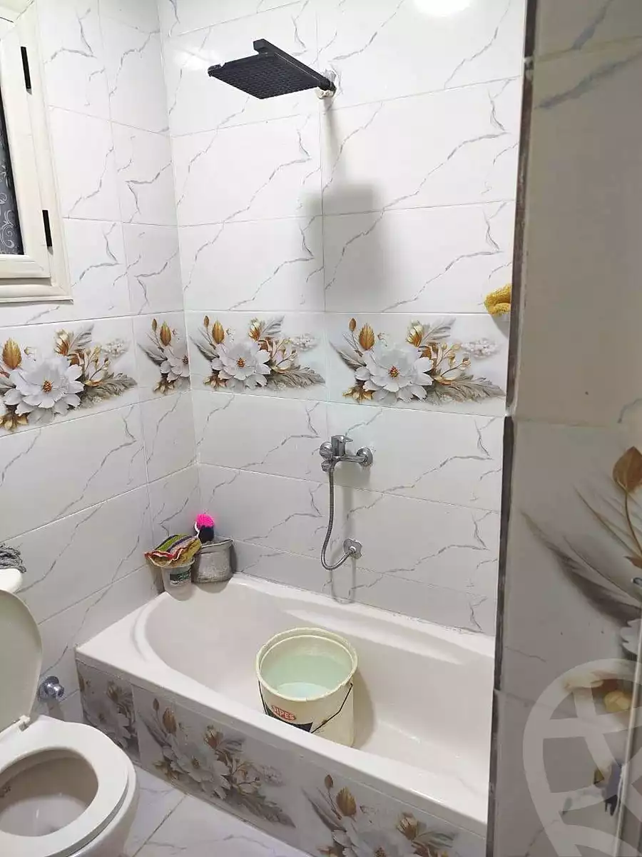 https://aqarmap.com.eg/ar/listing/7073915-for-sale-alexandria-al-agamy-el-hanouvel-el-kholafaa-el-rashdeen-st