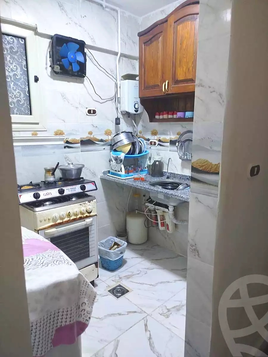 https://aqarmap.com.eg/ar/listing/7073915-for-sale-alexandria-al-agamy-el-hanouvel-el-kholafaa-el-rashdeen-st