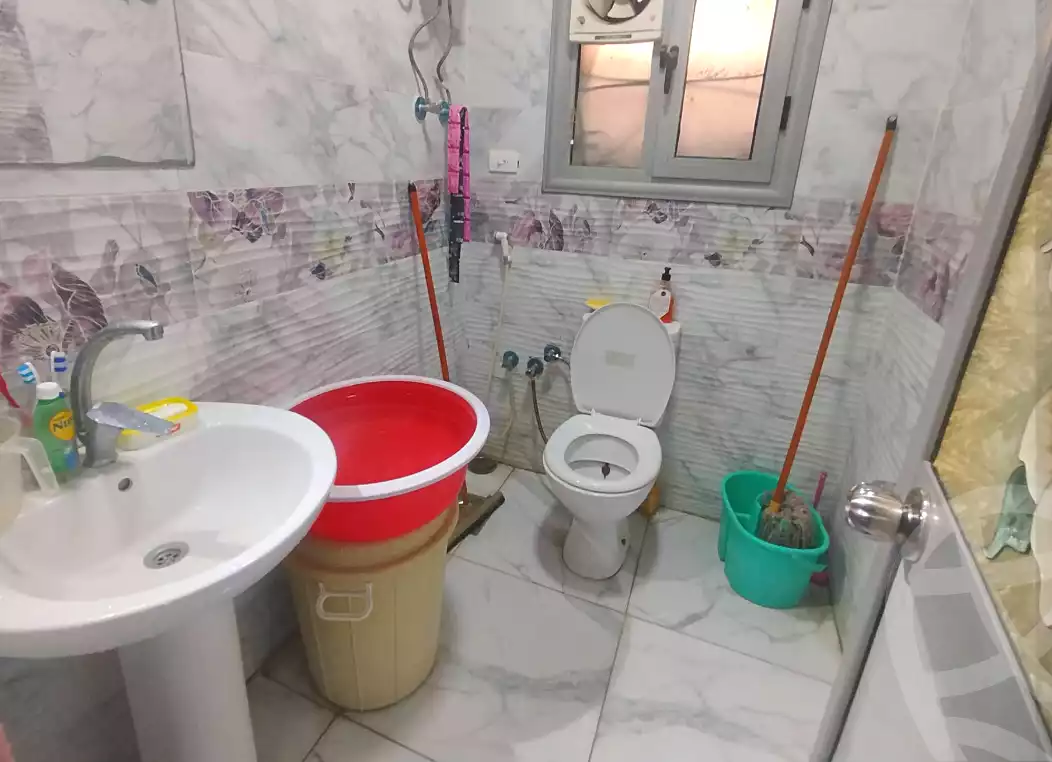 https://aqarmap.com.eg/en/listing/7074159-for-rent-alexandria-al-agamy-el-hanouvel
