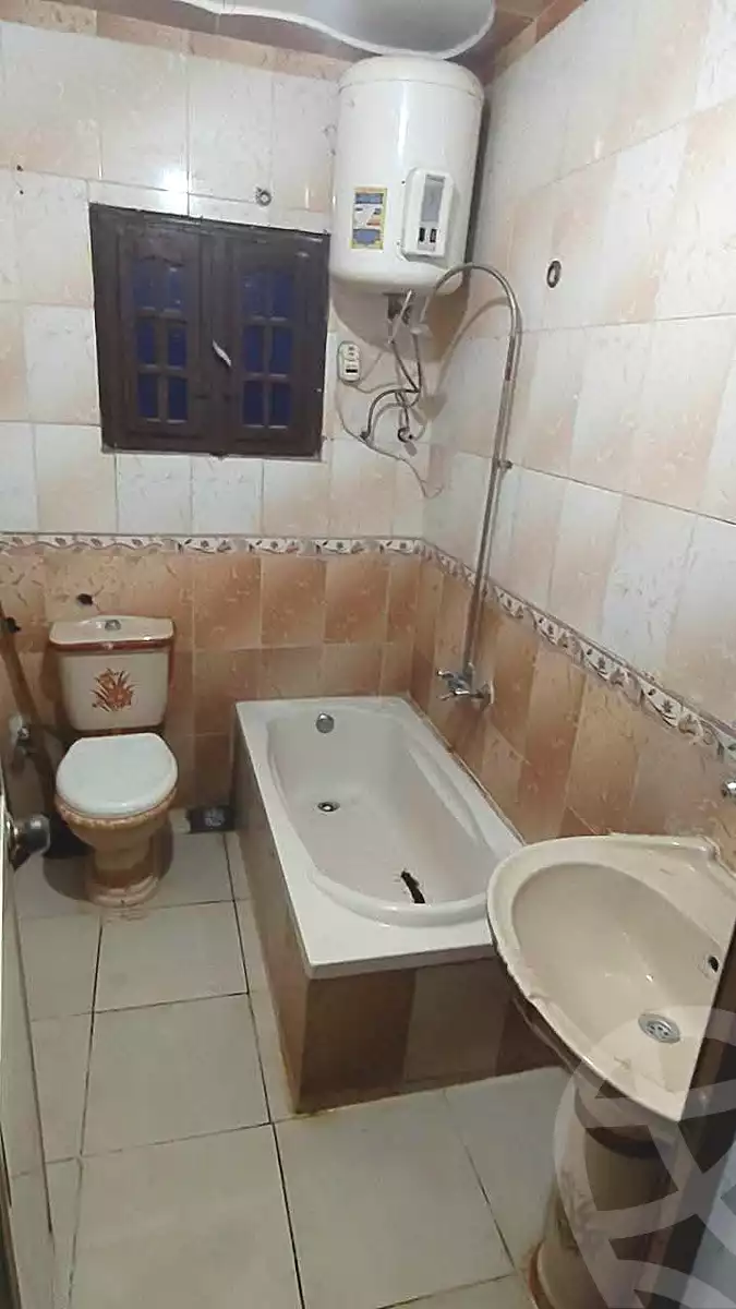 https://aqarmap.com.eg/ar/listing/7074183-for-sale-alexandria-al-agamy-bw-ywsf