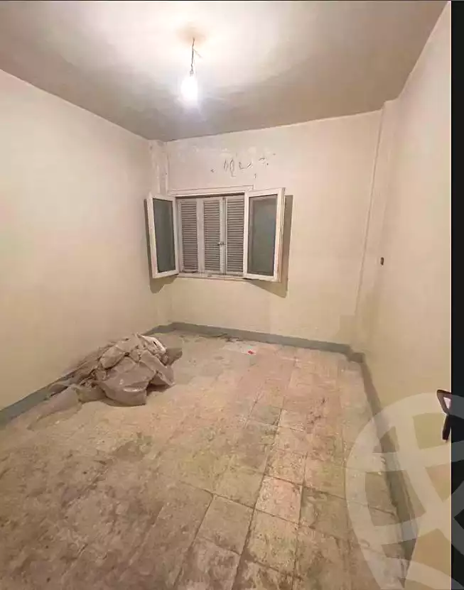 https://aqarmap.com.eg/ar/listing/7074200-for-sale-alexandria-al-agamy-lbytsh-al-andalous-wa-al-hgaz-st