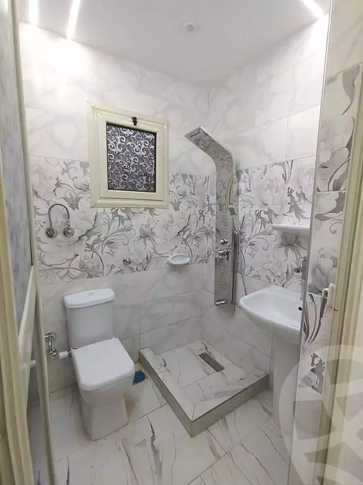 https://aqarmap.com.eg/en/listing/7074199-for-sale-alexandria-lsywf-el-falki