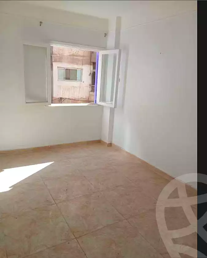 https://aqarmap.com.eg/ar/listing/7074207-for-sale-alexandria-al-agamy-lbytsh-al-andalous-wa-al-hgaz-st