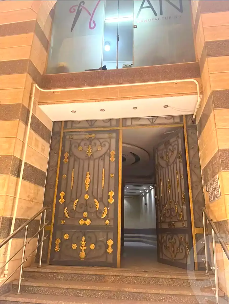 https://aqarmap.com.eg/en/listing/7074213-for-sale-cairo-elnozha-Streettt-27