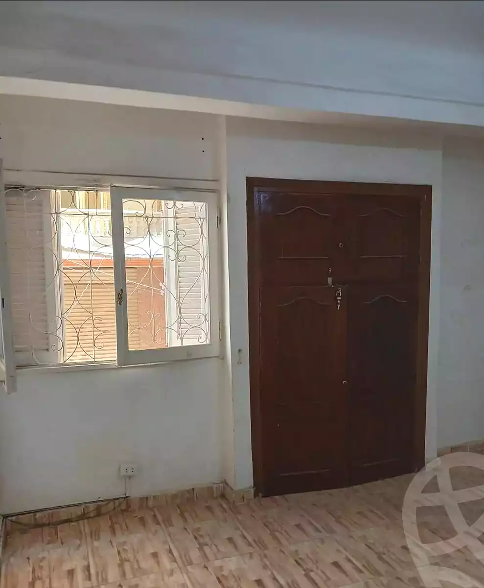 https://aqarmap.com.eg/ar/listing/7074392-for-sale-alexandria-al-agamy-lbytsh-bianchiii-el-bashwat-st