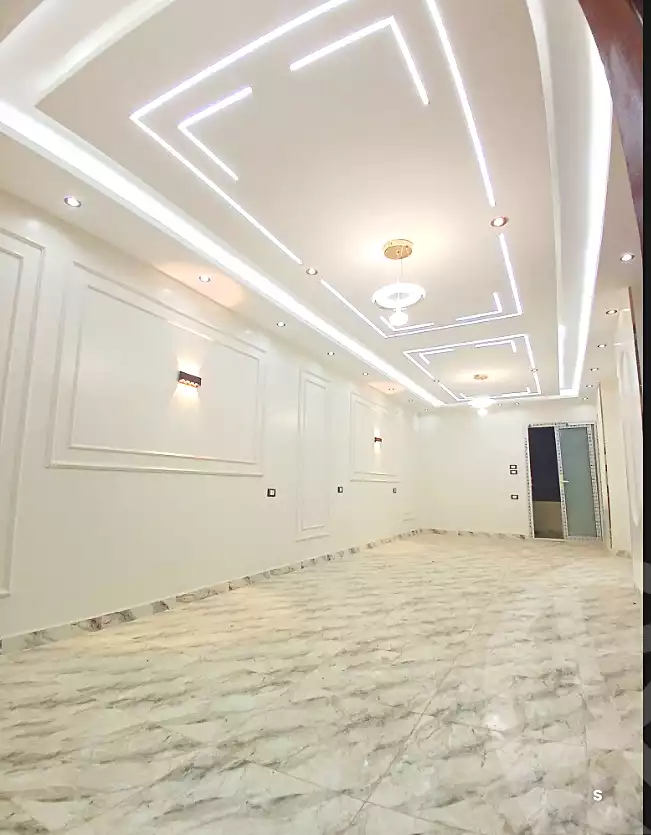 https://aqarmap.com.eg/ar/listing/7074435-for-sale-cairo-elnozha-Streettt-27
