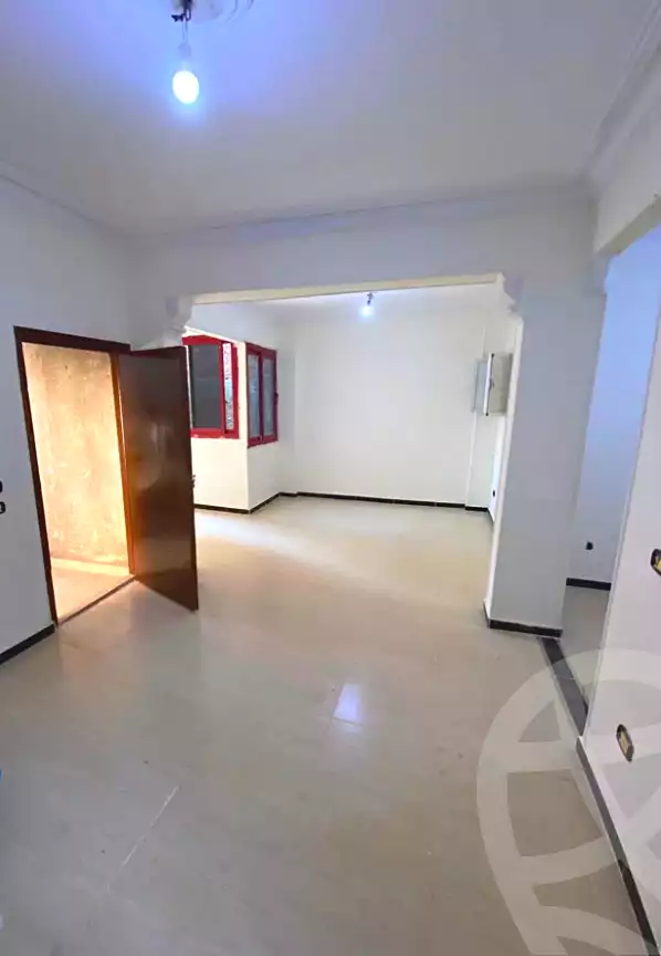 https://aqarmap.com.eg/ar/listing/7074438-for-sale-cairo-ain-shams-jsr-lswys-tqsym-mr-bn-lkhtb