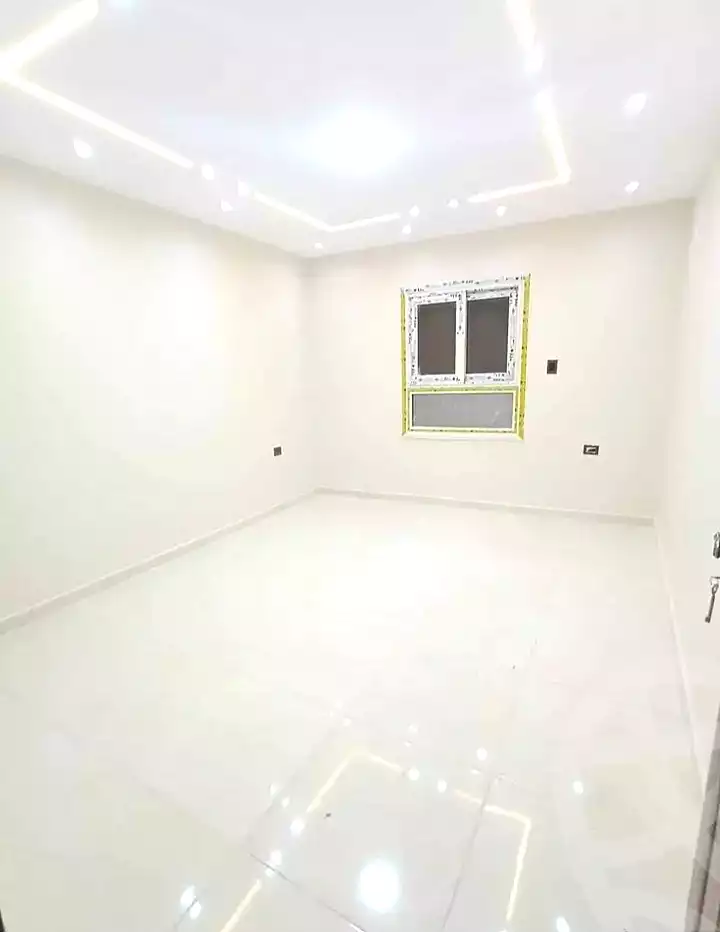https://aqarmap.com.eg/en/listing/7074711-for-sale-alexandria-al-agamy-el-hanouvel