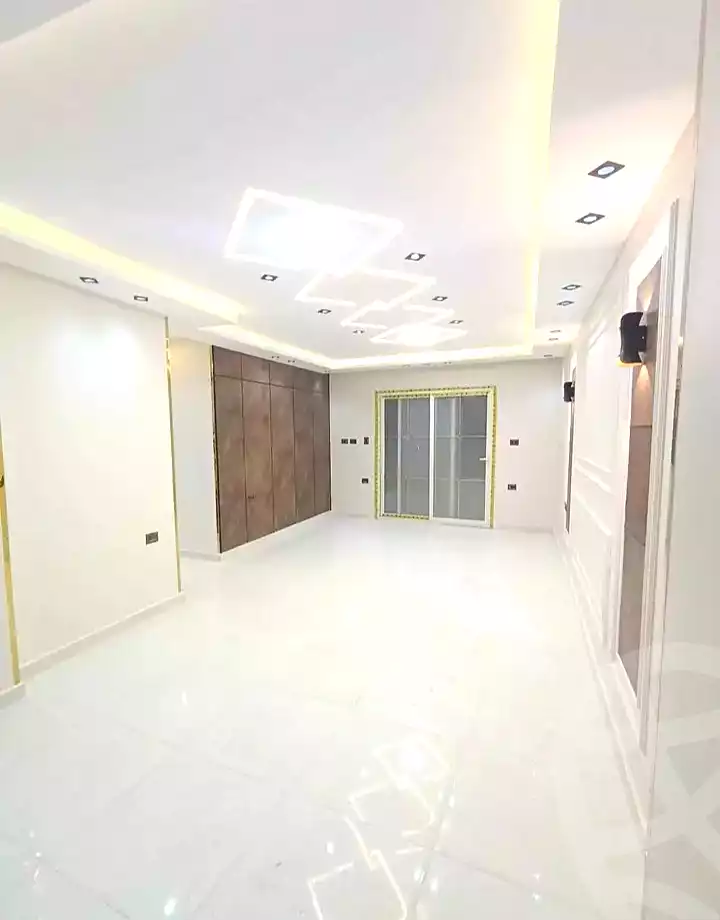 https://aqarmap.com.eg/en/listing/7074711-for-sale-alexandria-al-agamy-el-hanouvel