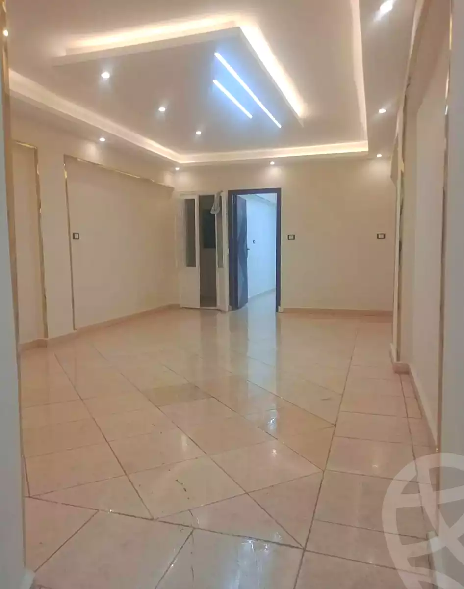 https://aqarmap.com.eg/ar/listing/7074826-for-sale-alexandria-al-agamy-el-hanouvel