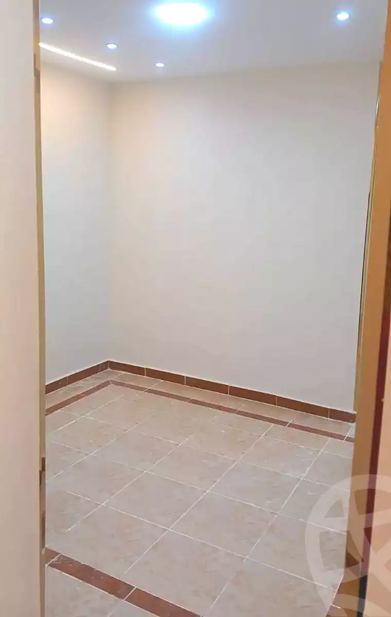 https://aqarmap.com.eg/en/listing/7075051-for-sale-alexandria-sydy-bshr-sydy-bshr-bhry