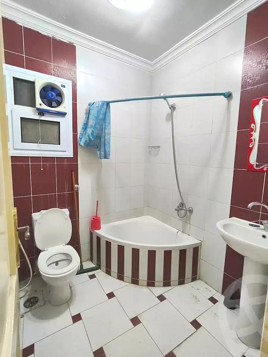 https://aqarmap.com.eg/en/listing/7075150-for-sale-alexandria-miami-khld-bn-lwlyd