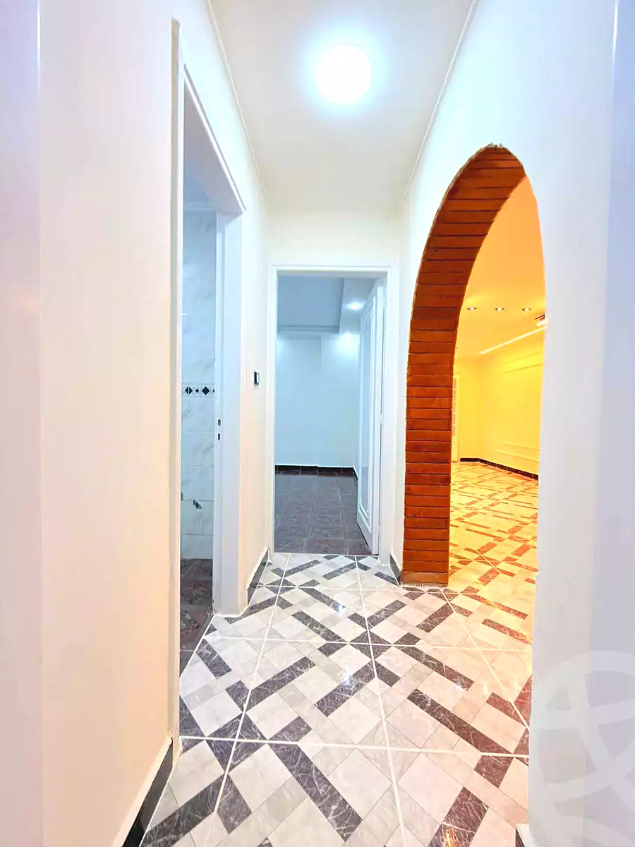 https://aqarmap.com.eg/ar/listing/7075191-for-sale-alexandria-al-agamy-shataa-el-nakheel