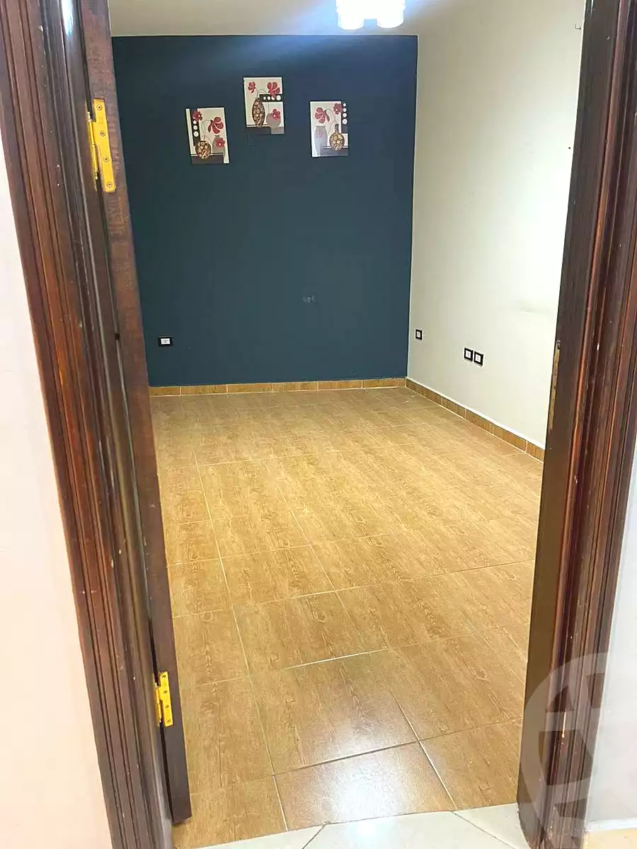 https://aqarmap.com.eg/ar/listing/7075249-for-sale-cairo-helwan-hadayek-helwan-el-eshrein-st