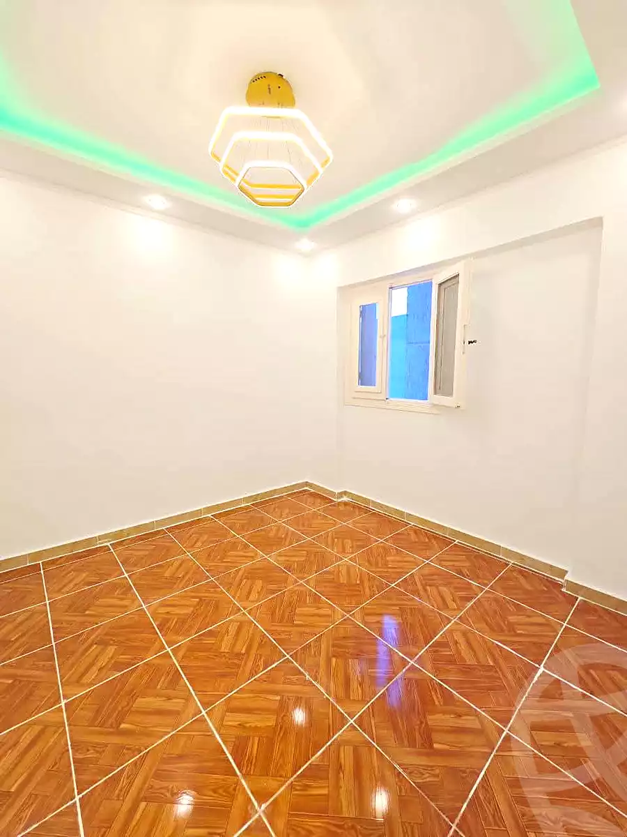 https://aqarmap.com.eg/ar/listing/7075255-for-sale-alexandria-al-agamy-shataa-el-nakheel-street-4