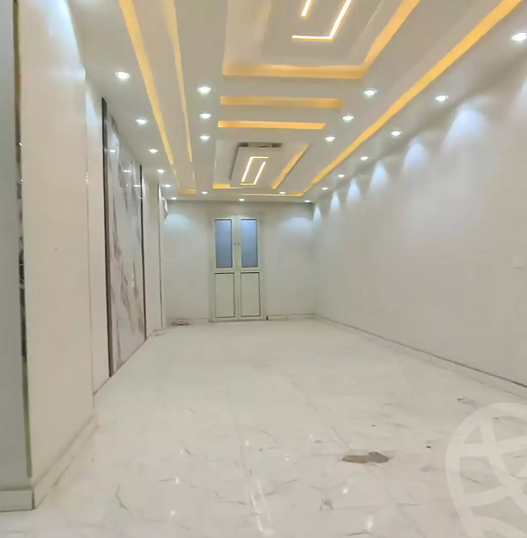 https://aqarmap.com.eg/ar/listing/7075300-for-sale-cairo-elnozha-Streettt-27