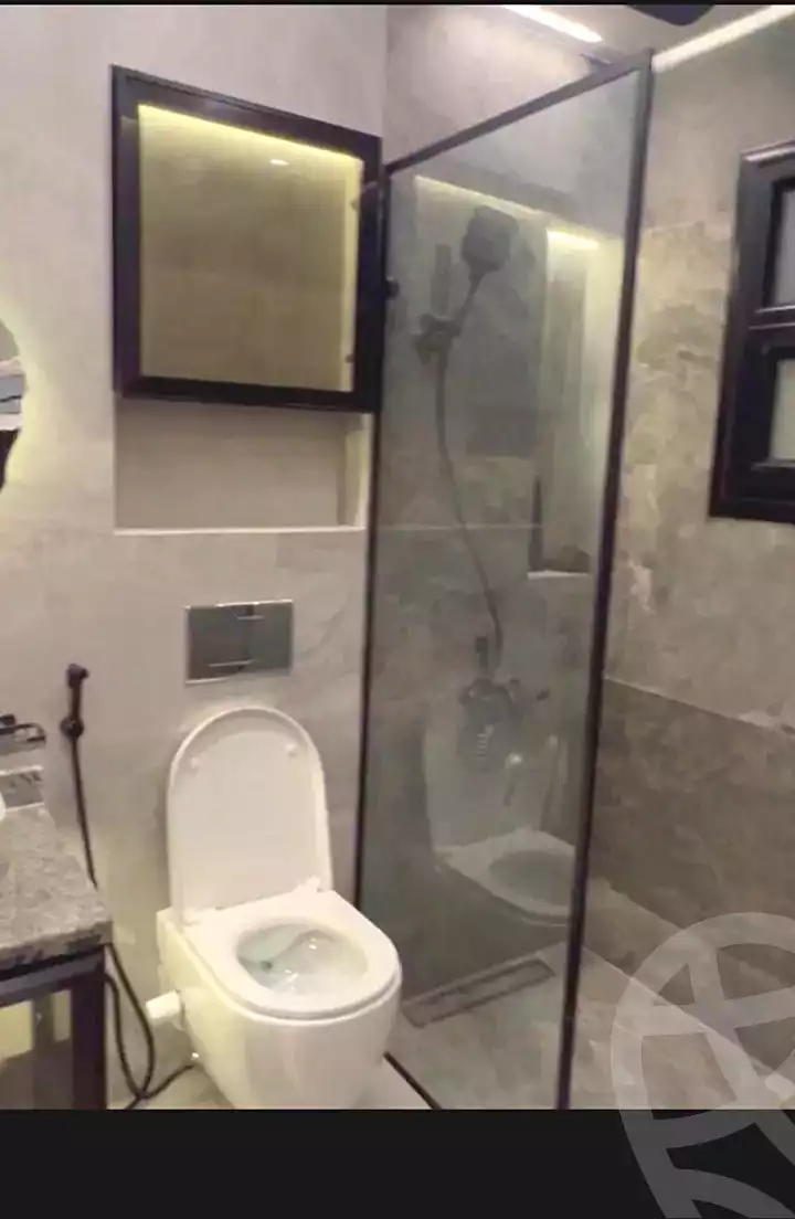 https://aqarmap.com.eg/ar/listing/7075304-for-sale-alexandria-el-asafra-shr-45