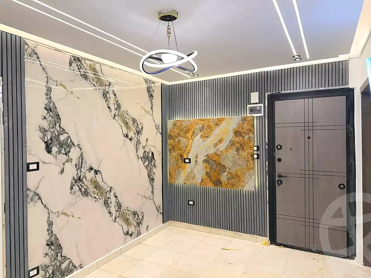 https://aqarmap.com.eg/ar/listing/7075426-for-sale-alexandria-sydy-bshr-sydy-bshr-bhry-shr-khld-bn-lwlyd