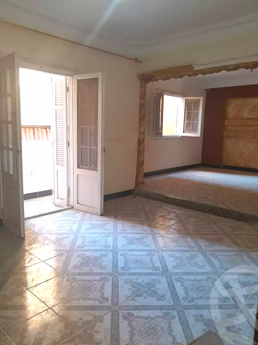 https://aqarmap.com.eg/en/listing/7075594-for-sale-alexandria-al-agamy-el-hanouvel-radwan-st